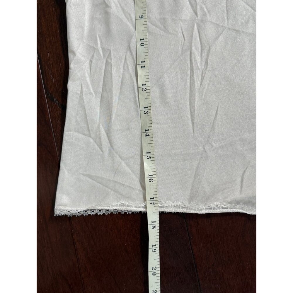 Vintage White Lace Trim Camisole By Private Treasures Women's Size M - Picture 14 of 14